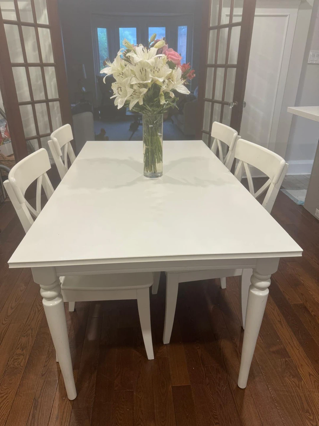 Dining Table and 4 Chairs