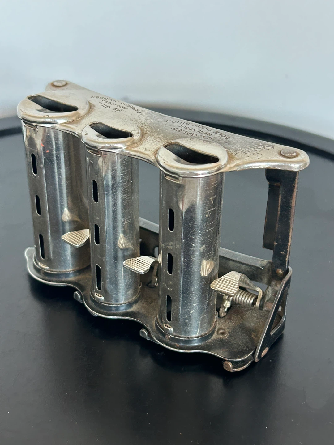 McGill Paragon 3-Barrel Coin Changer – J.L. Galef N Y - photo 2