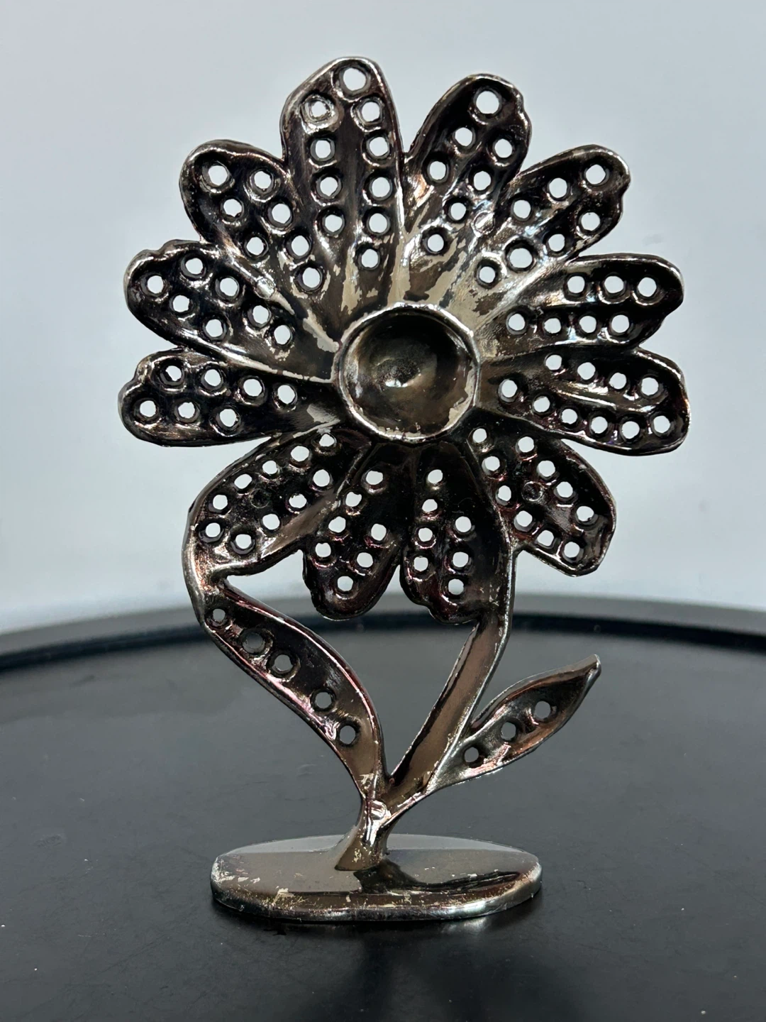 Vintage Silver-Tone Daisy Flower Figurine / Earring  Display - photo 5