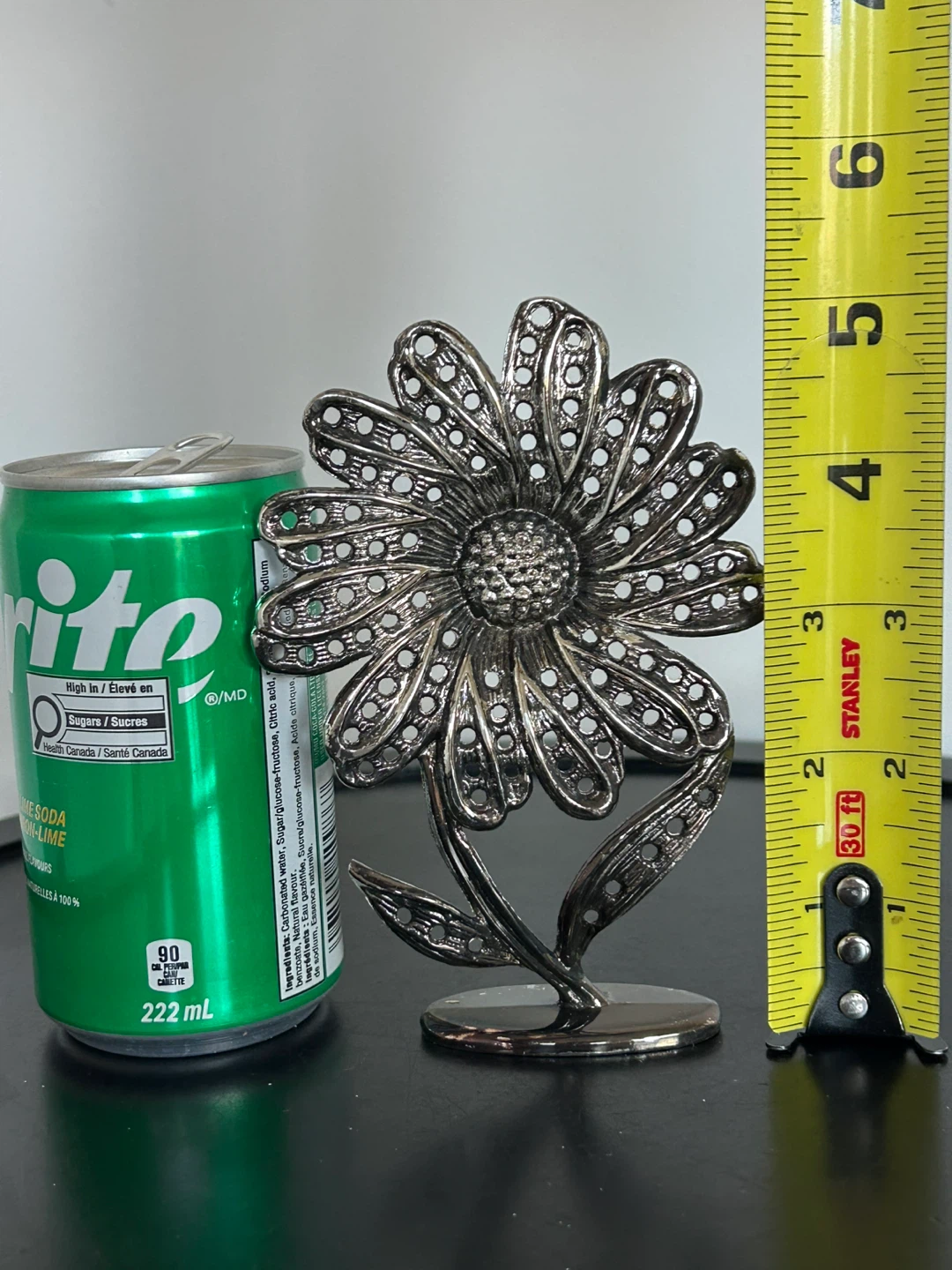 Vintage Silver-Tone Daisy Flower Figurine / Earring  Display - photo 2