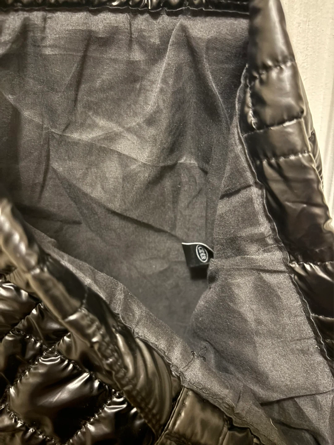 CIDER Black Puffer Tote Bag - photo 4