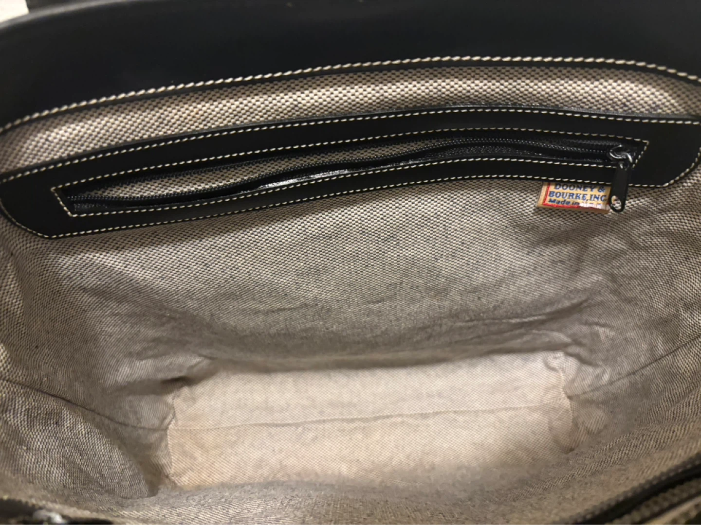 Dooney & Bourke Monogram Tote Bag - photo 4