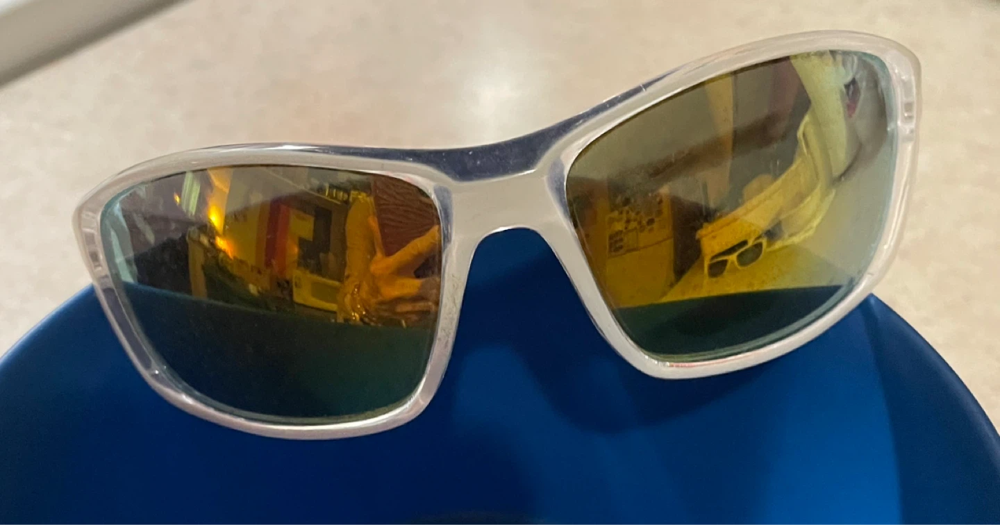 2 White Sport Sunglasses both $10 - photo 5