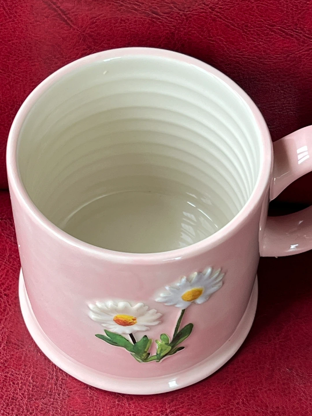 The Old Pottery Company Daisy Mug - photo 2