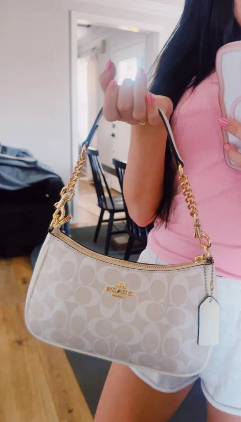 White Coach Shoulder Bag - photo 2