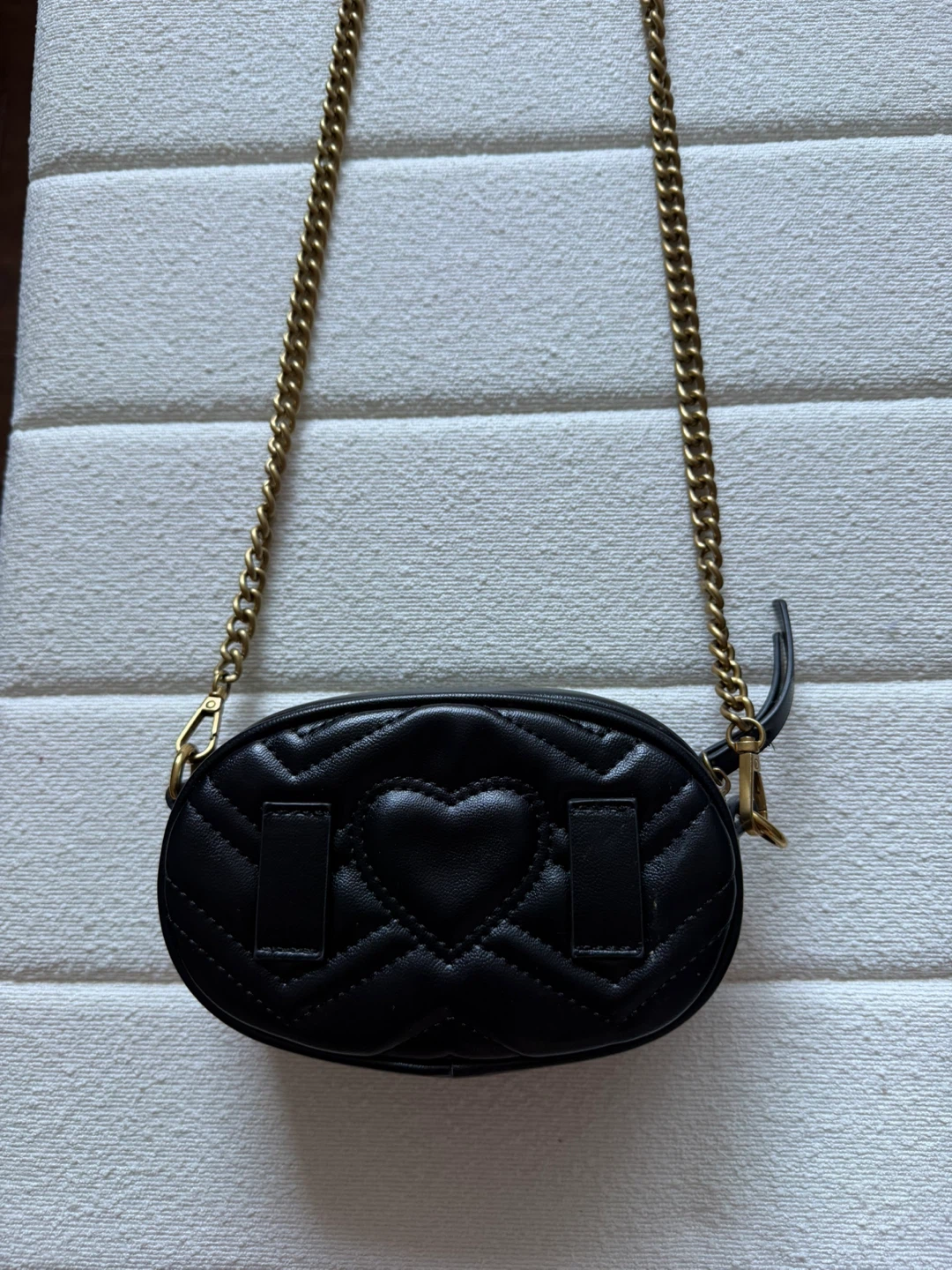 Gucci Marmont Mini Bag Black Chevron Leather - photo 3