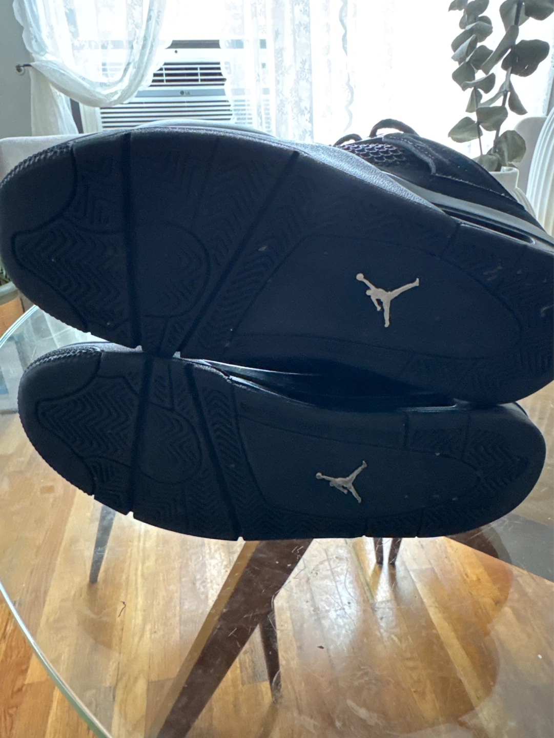 Air Jordan 4 Retro Black Sneakers size 7 - photo 3