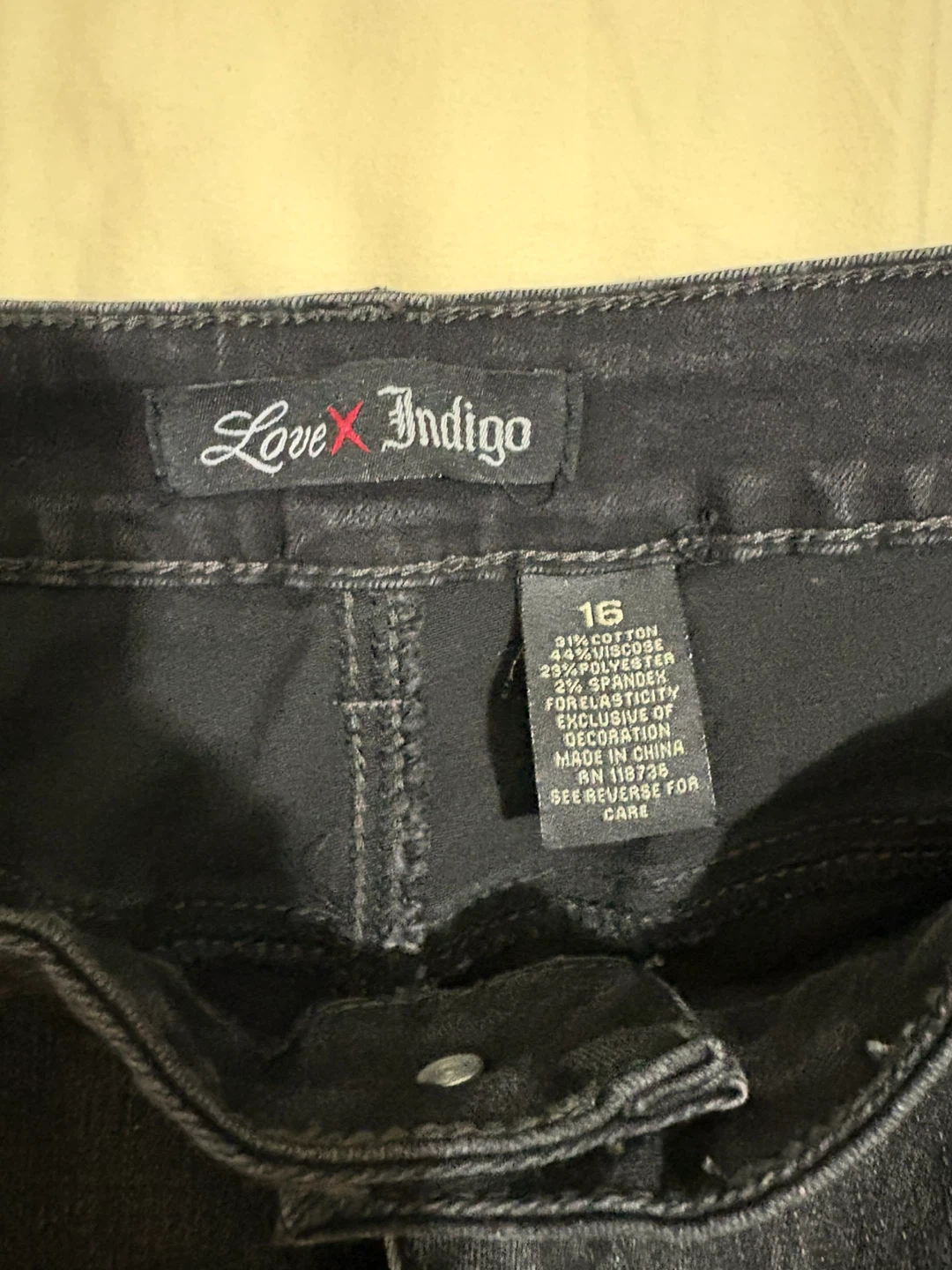 Love x Indigo Embellished Black Jeans Size 16 - photo 4
