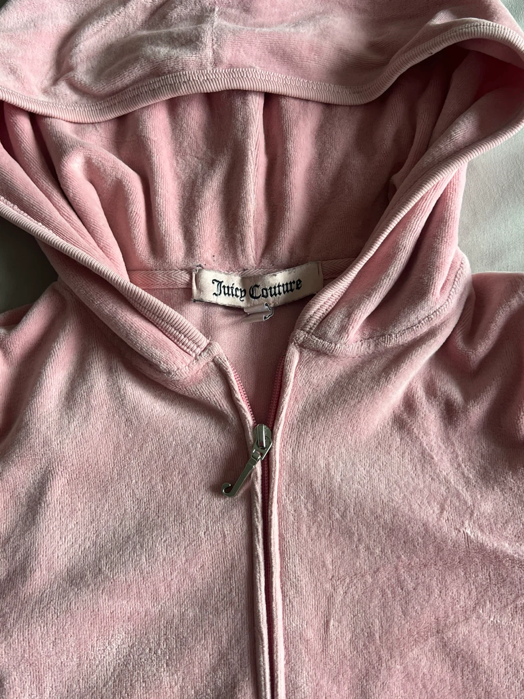 Juicy Couture Pink Velour Hoodie -Size Small - photo 2