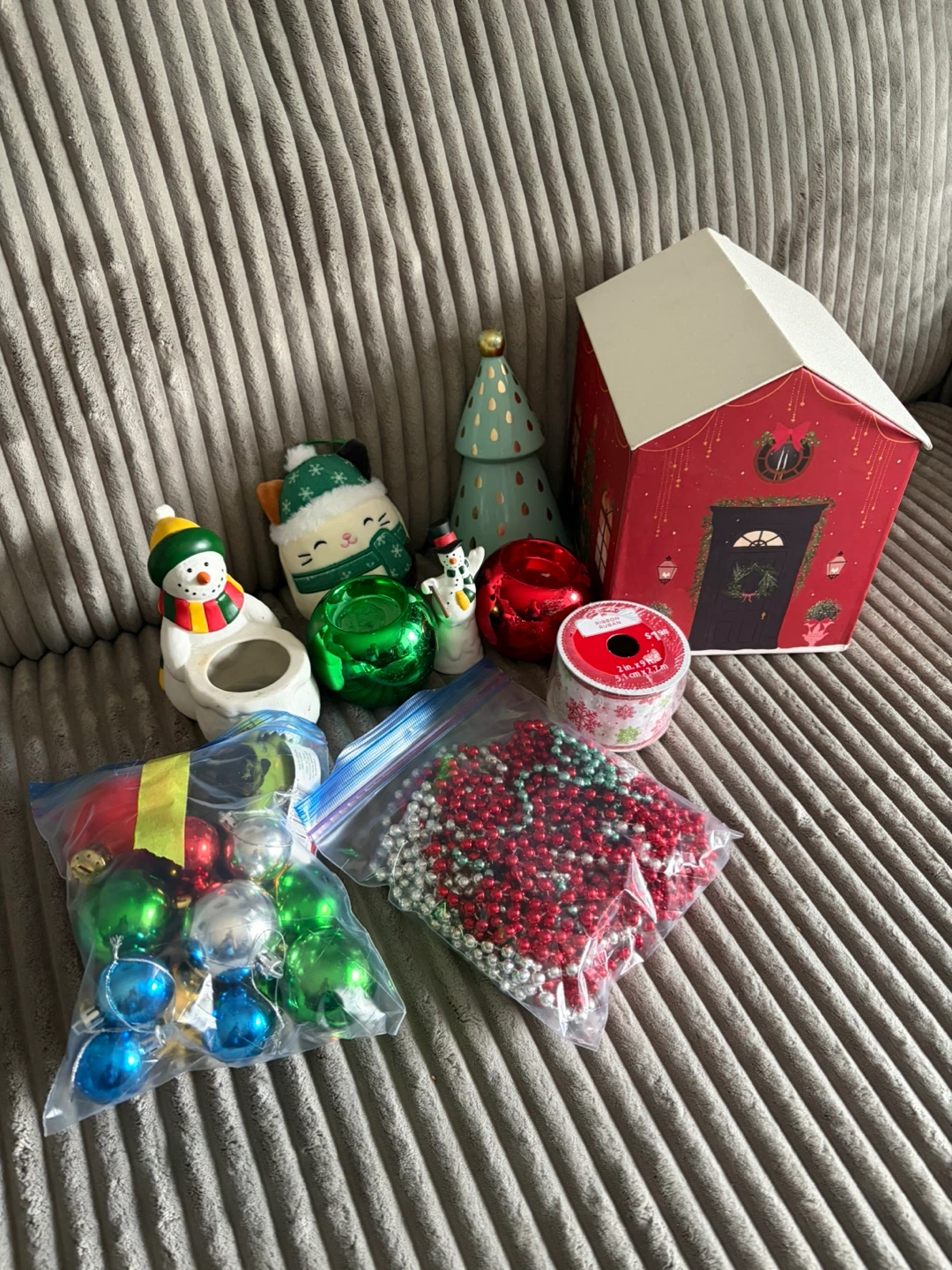 Christmas Decorations Lot - photo 2