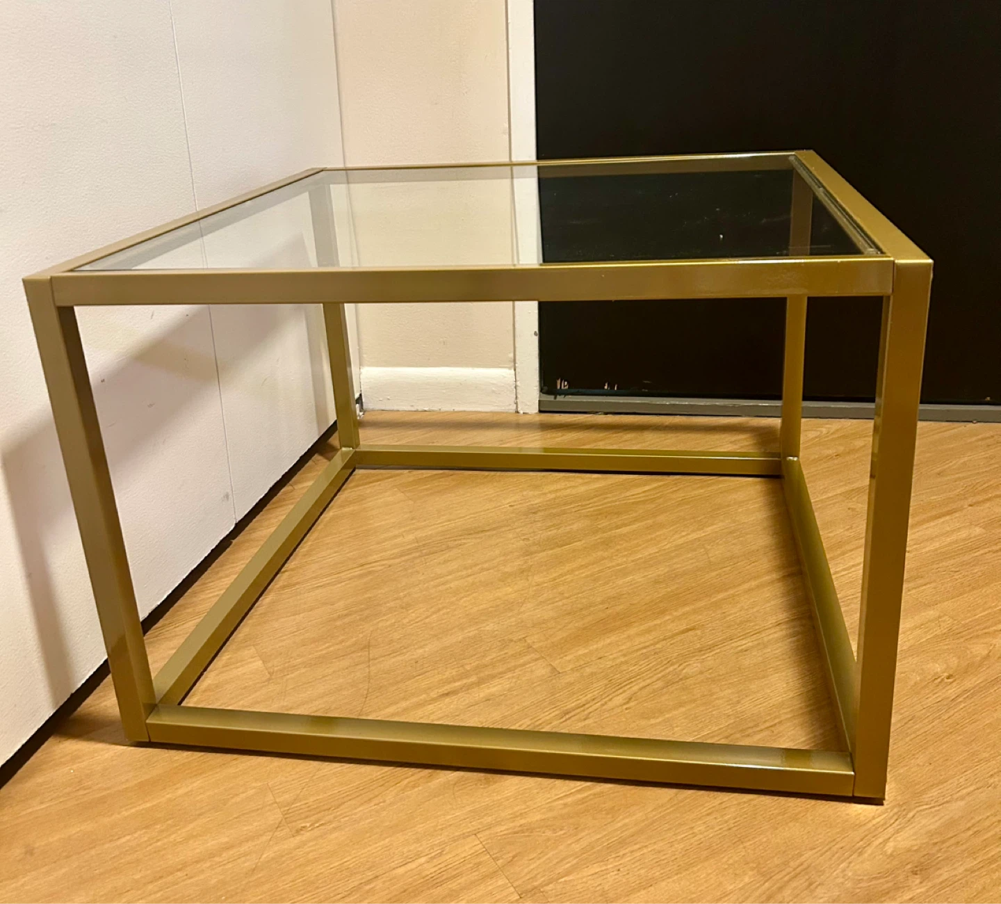 Coffee Table with Glass Top and Brass color metal frame - photo 2