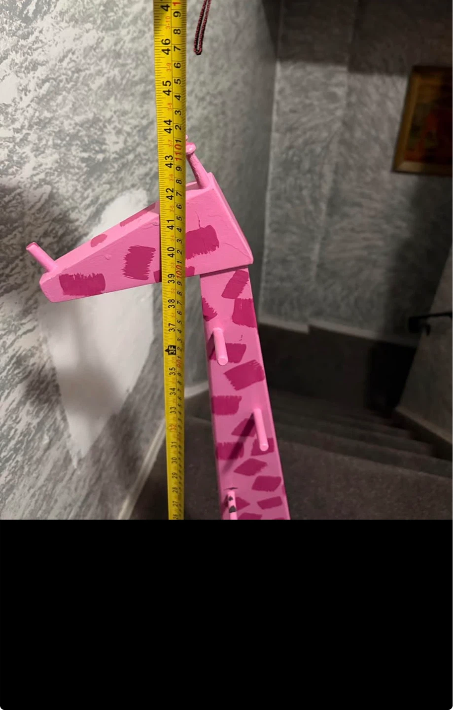 Giraffe coat hanger for kids - photo 4