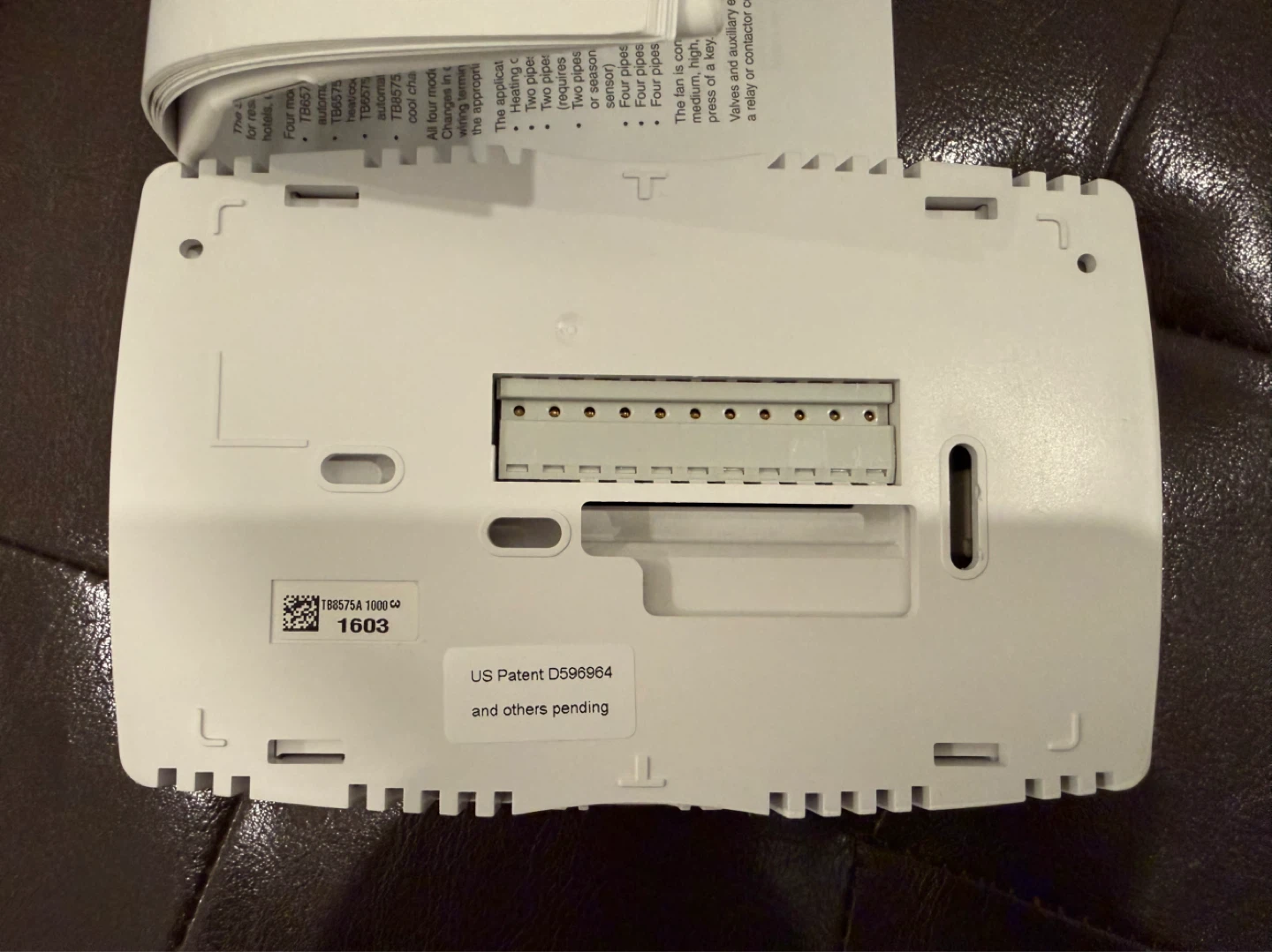 Honeywell SuitePRO 3 Speed Fan Coil Thermostat for Condos - photo 3