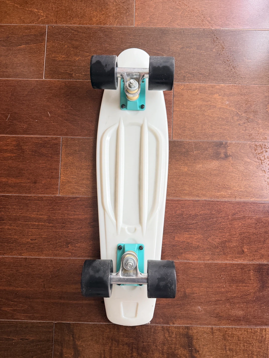 Ten Toes Board Emporium Skateboard - photo 2