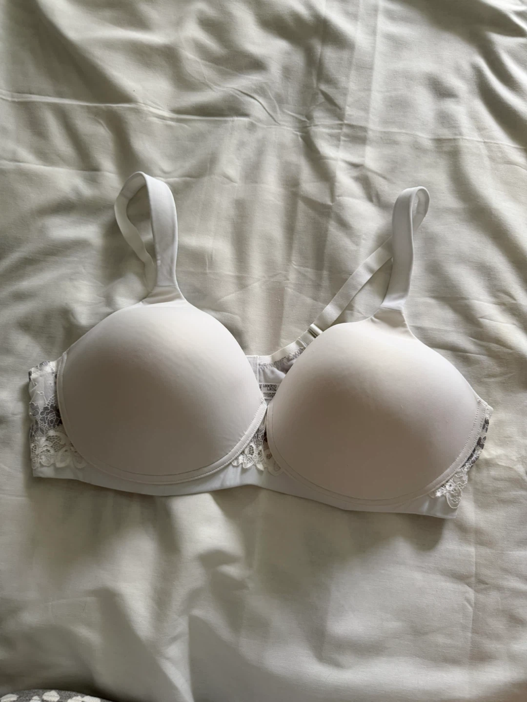 Leading Lady White Lace Trimmed T-Shirt Bra