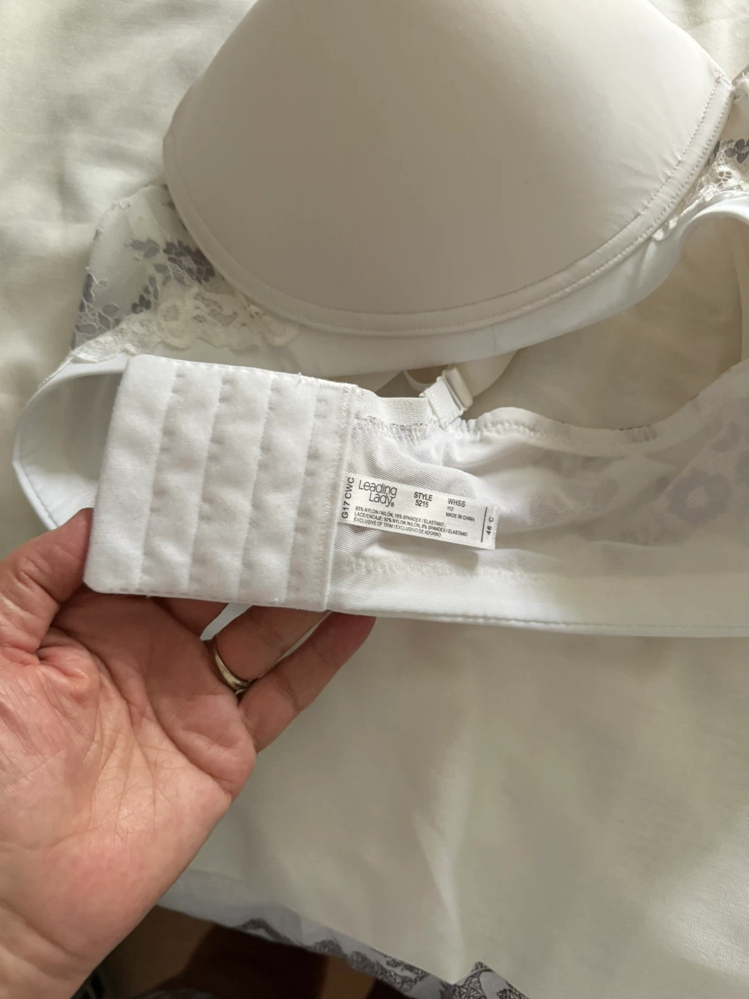 Leading Lady White Lace Trimmed T-Shirt Bra - photo 5