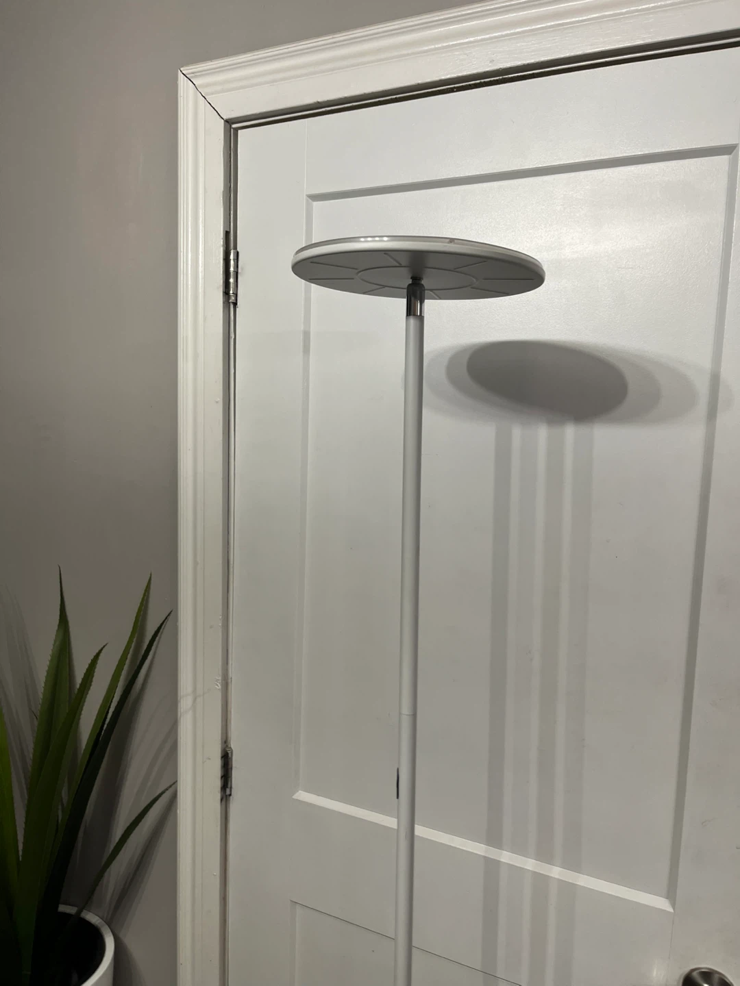 White led Floor Lamp - photo 2