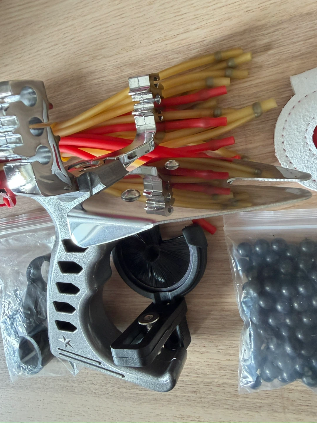 Slingshot Kit with Bands, Balls, and Targets - photo 3