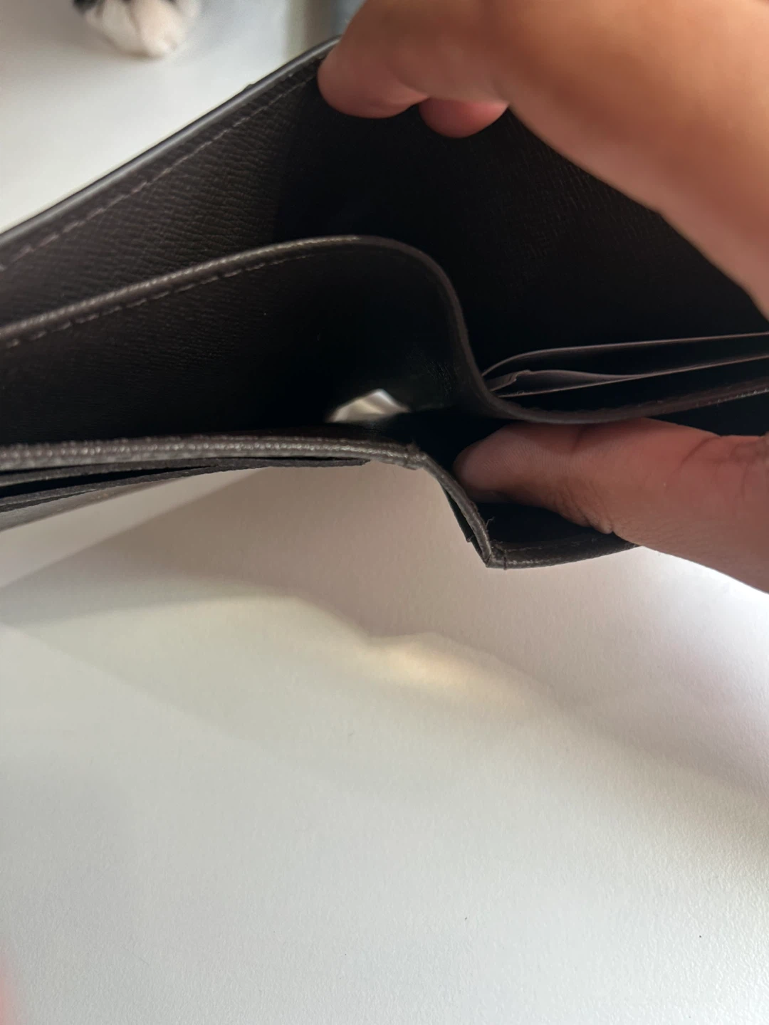 Gucci Monogram Bi-fold Wallet - photo 4
