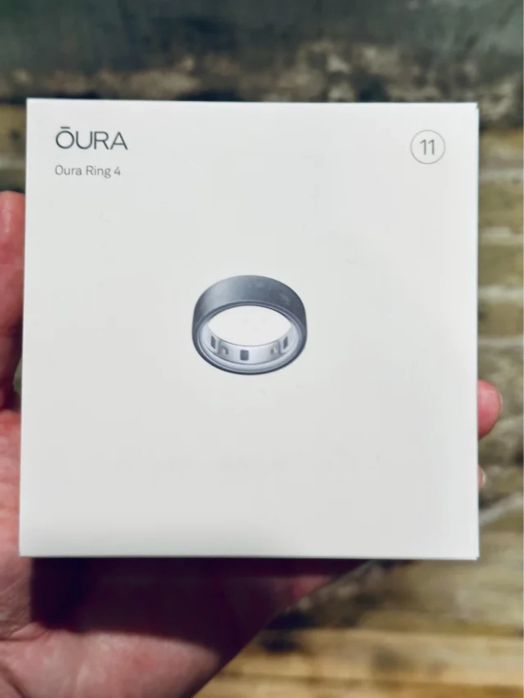 Oura Ring 4 - Black/Noir, Size 11 - photo 4