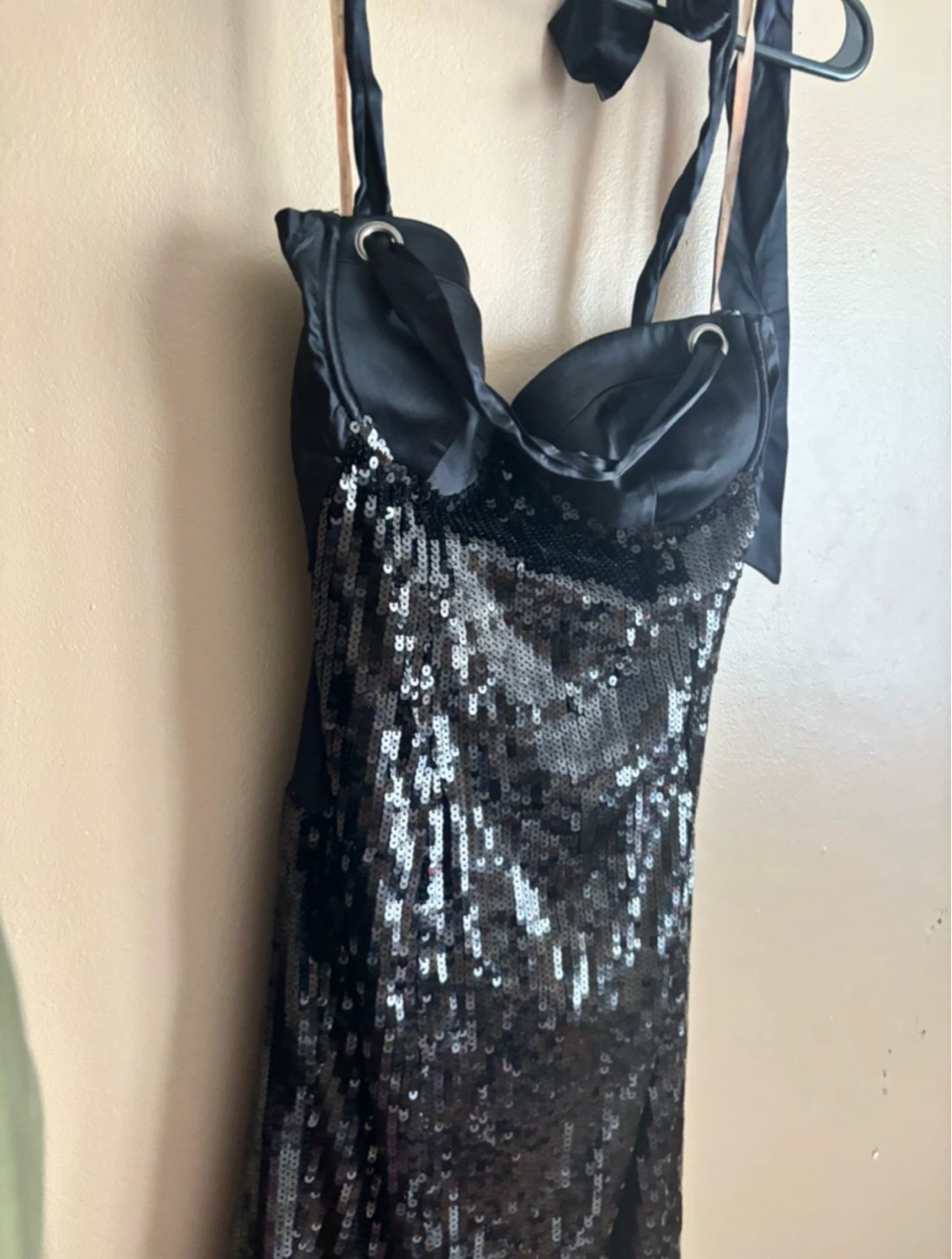 Guess by Marciano Black Sequin Halter Dress - photo 2