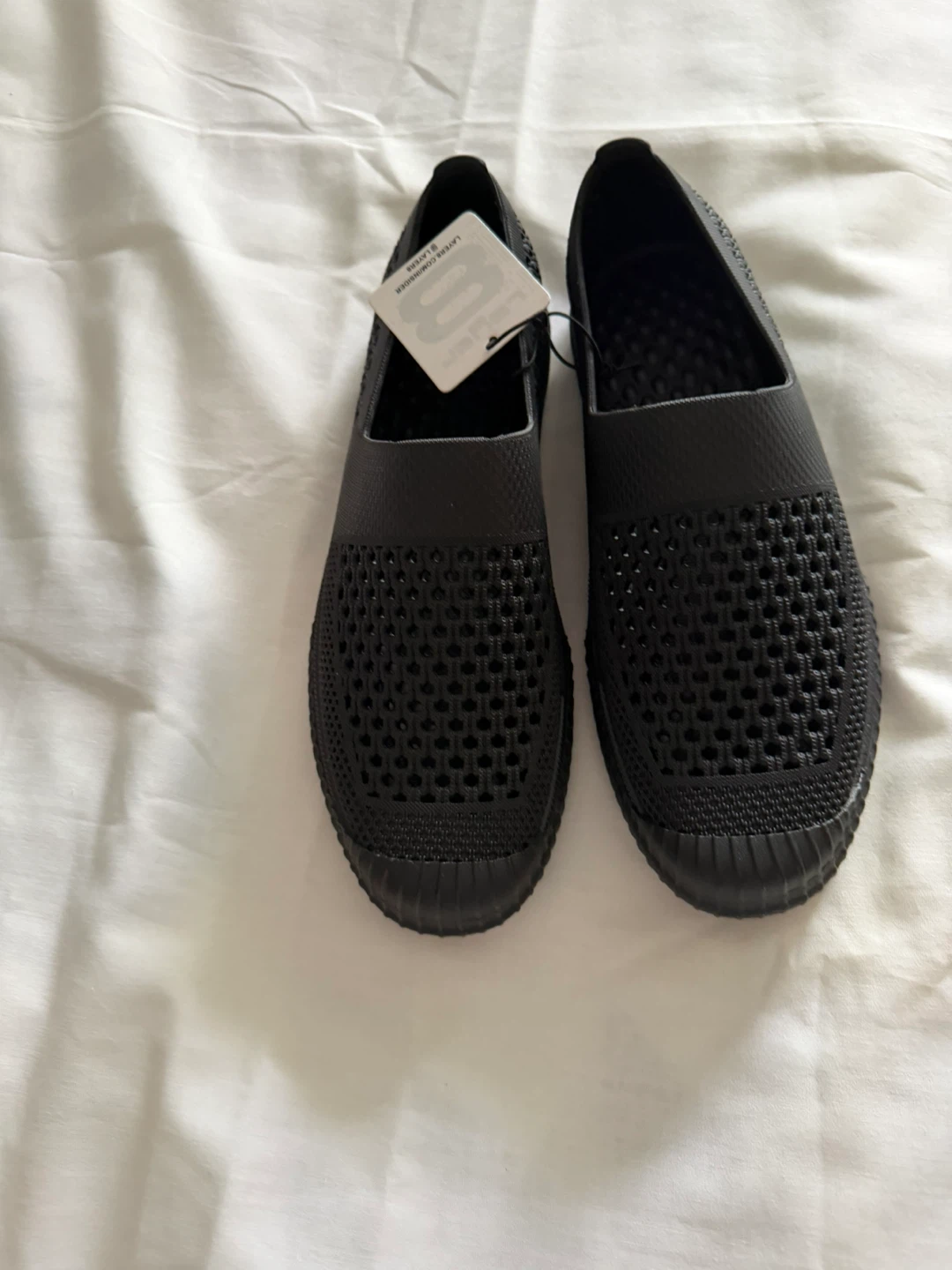 Layer 8 Black Water Shoes