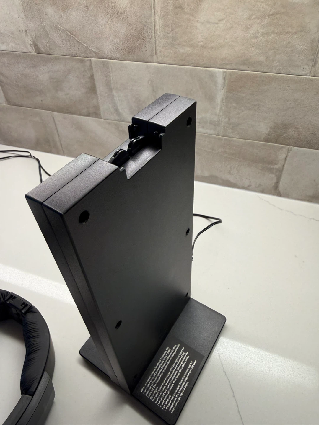 Sony Wireless Headphones with Charging Stand - photo 3