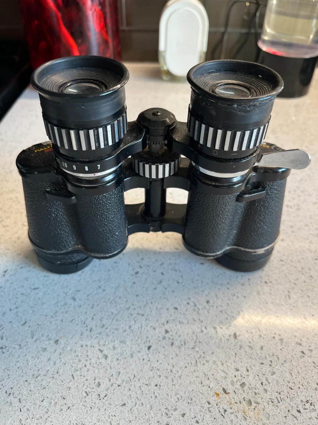 Tasco Zoom Binoculars 7X-15X35 Model No. 101