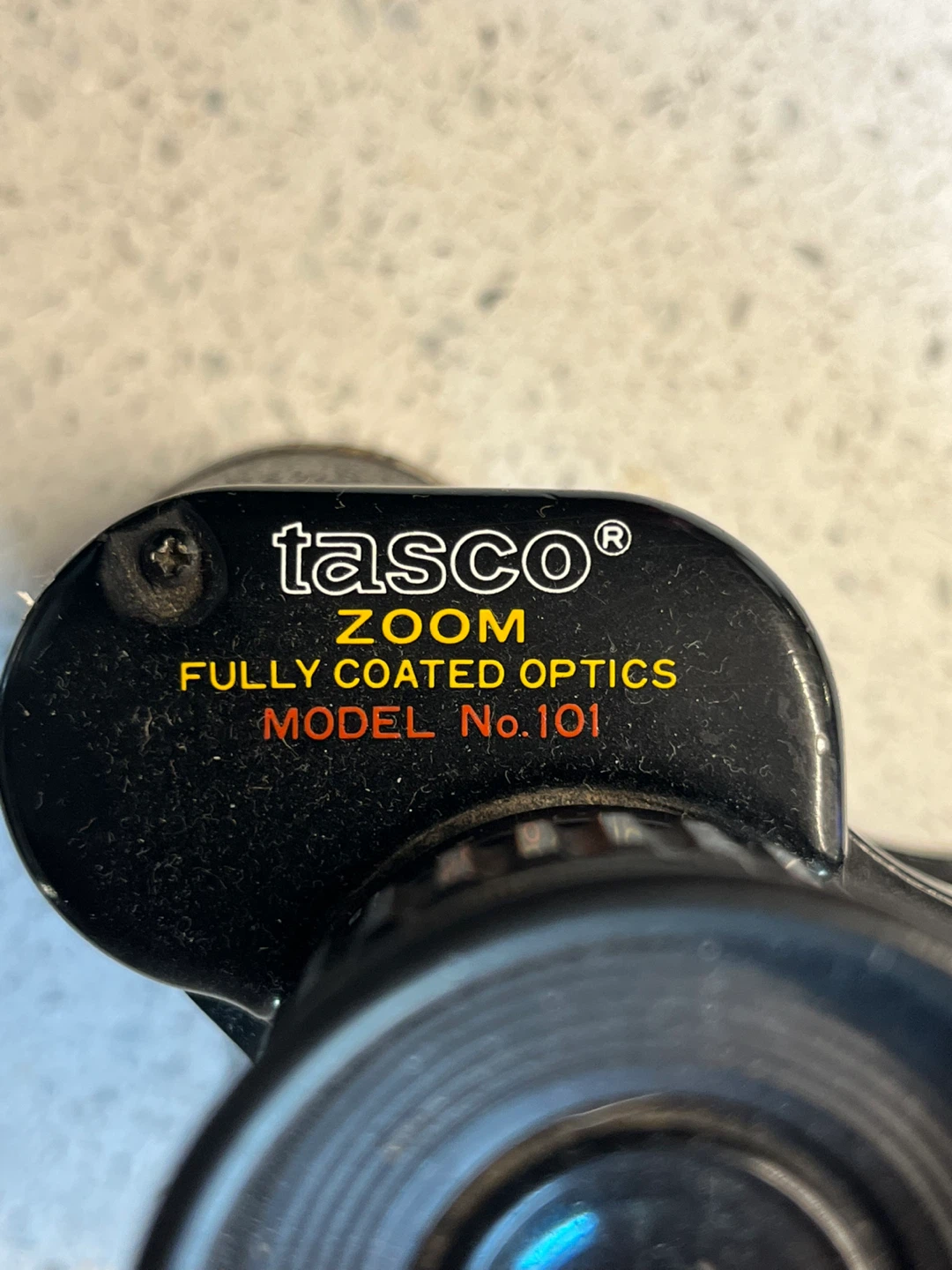 Tasco Zoom Binoculars 7X-15X35 Model No. 101 - photo 5