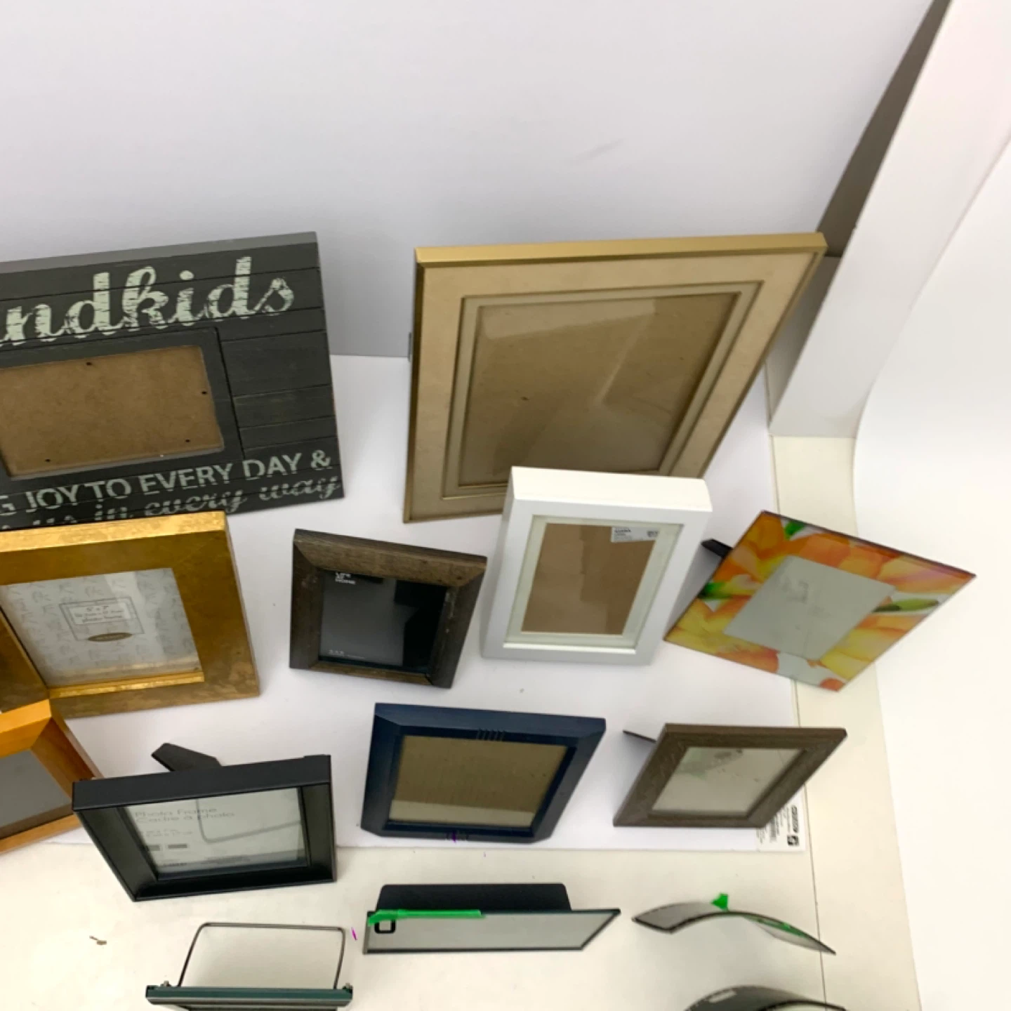 Picture Frames Photo Frames Wall Decor Home Decor $1 Each - photo 4