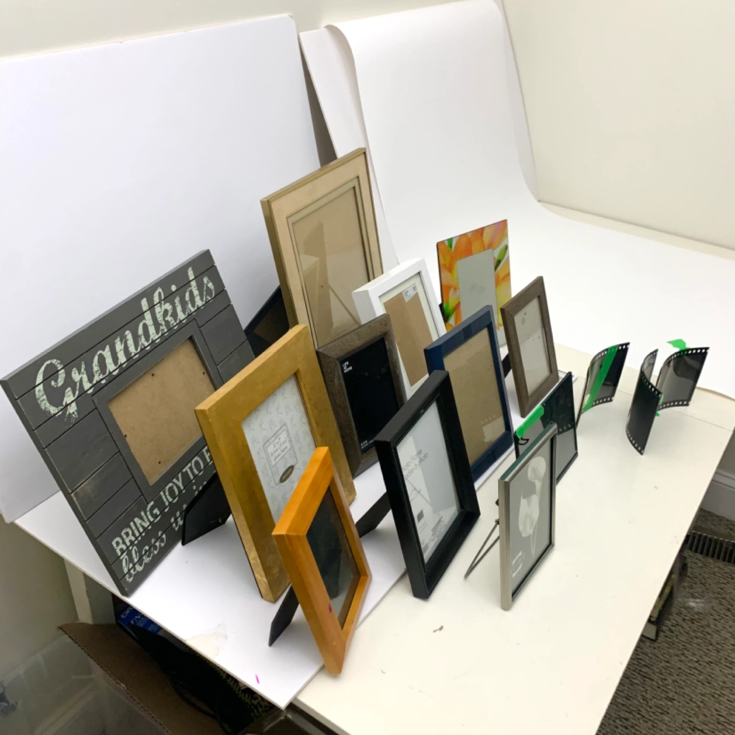 Picture Frames Photo Frames Wall Decor Home Decor $1 Each - photo 2