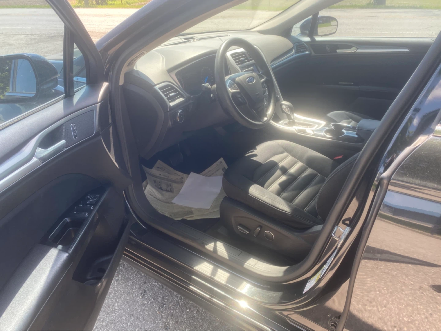 Ford Fusion SE Sedan - photo 5