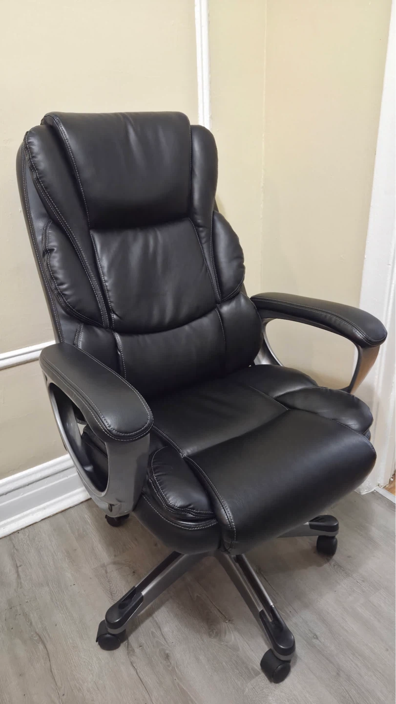 Mcallum Black Executive Office Chair