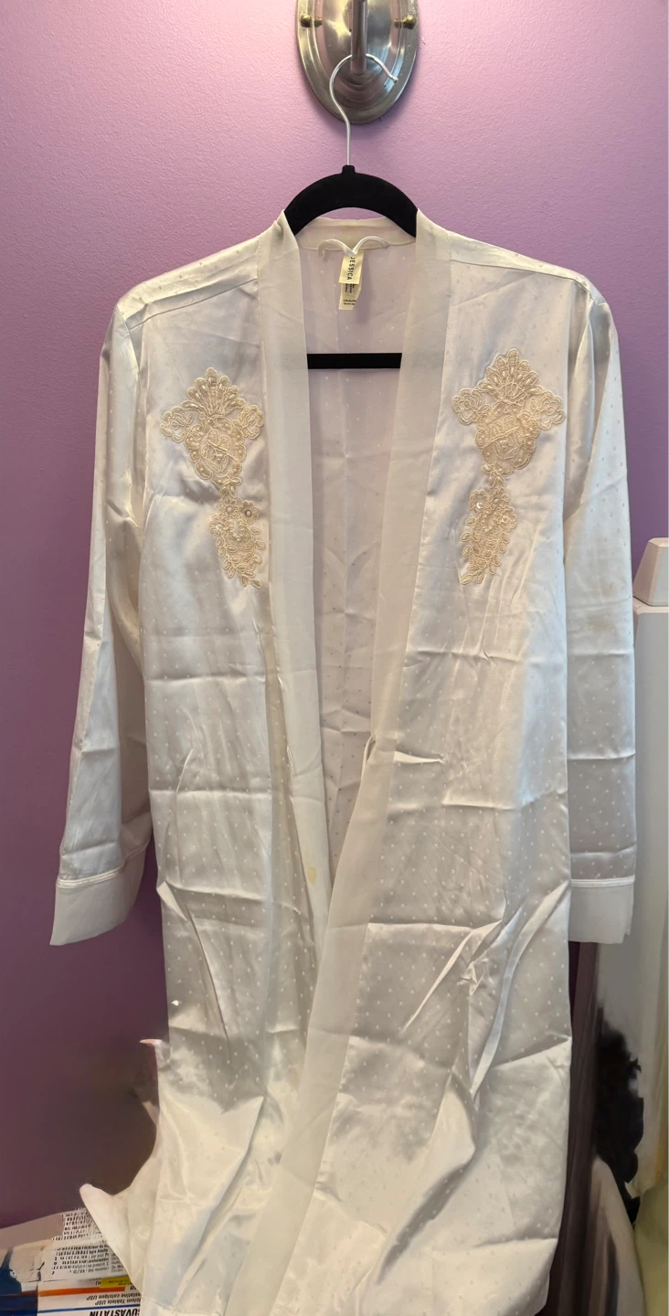 Jessica White Embroidered Robe