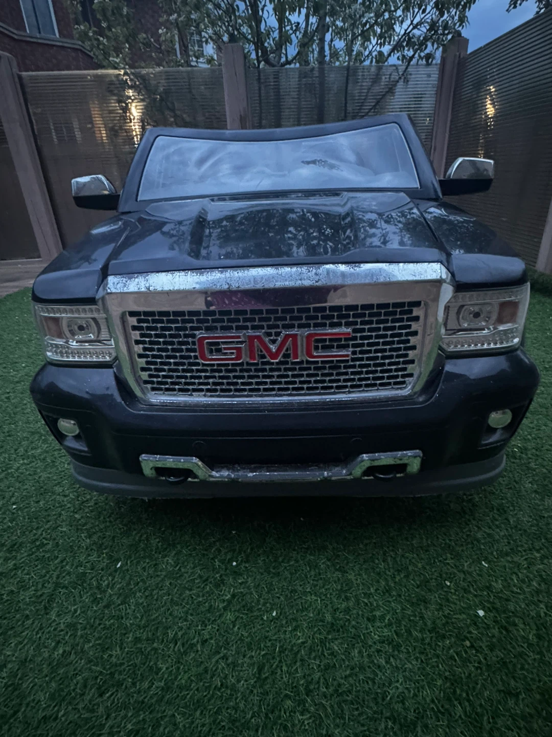 GMC Sierra Denali Ride-On Toy Truck