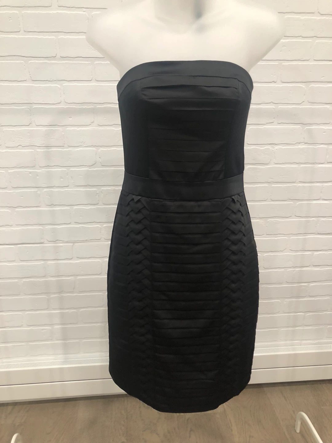 H&M Black Strapless Dress Size 6