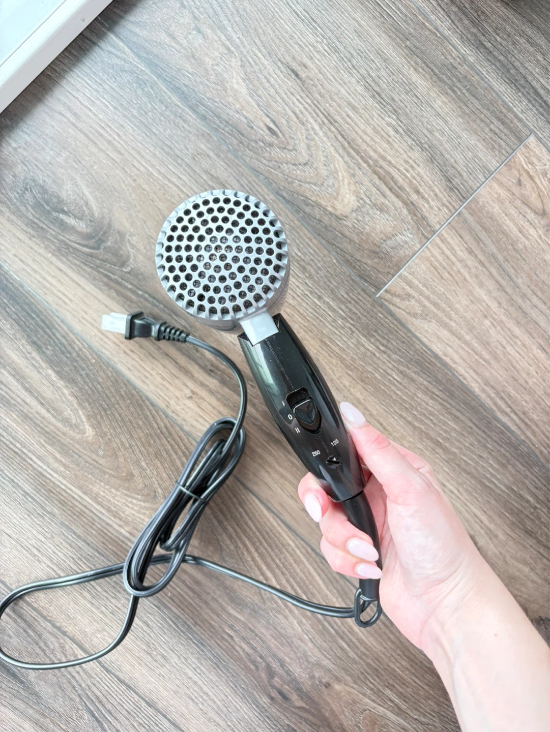 Conair Compact Hair Dryer - photo 3