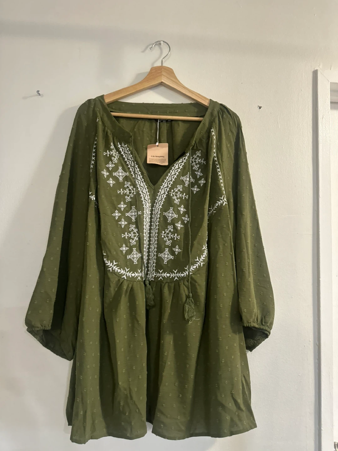 Bloomchic Embroidered Tunic Top