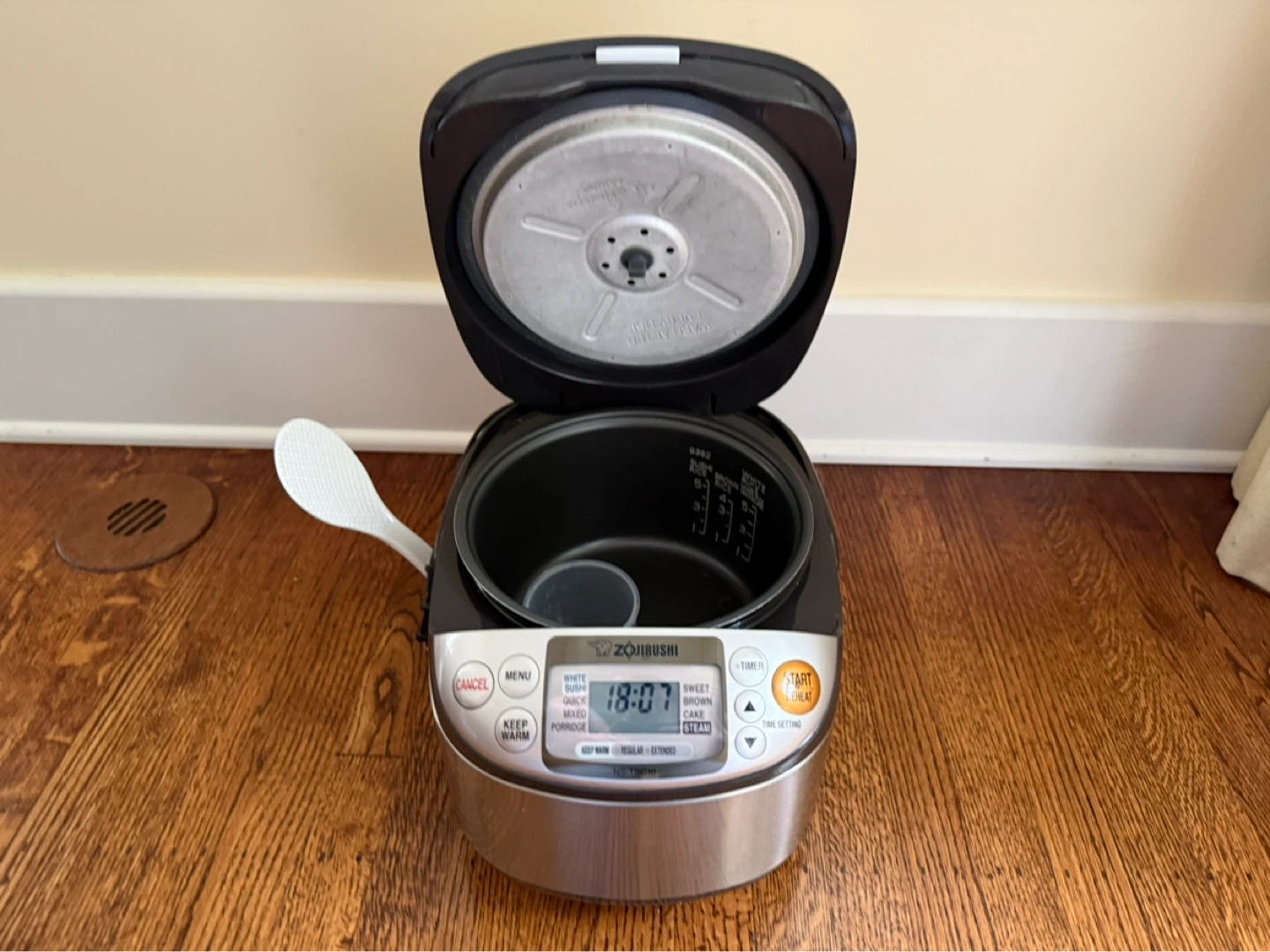 Zojirushi 5.5qt Micom Rice Cooker Stainless Steel - photo 2