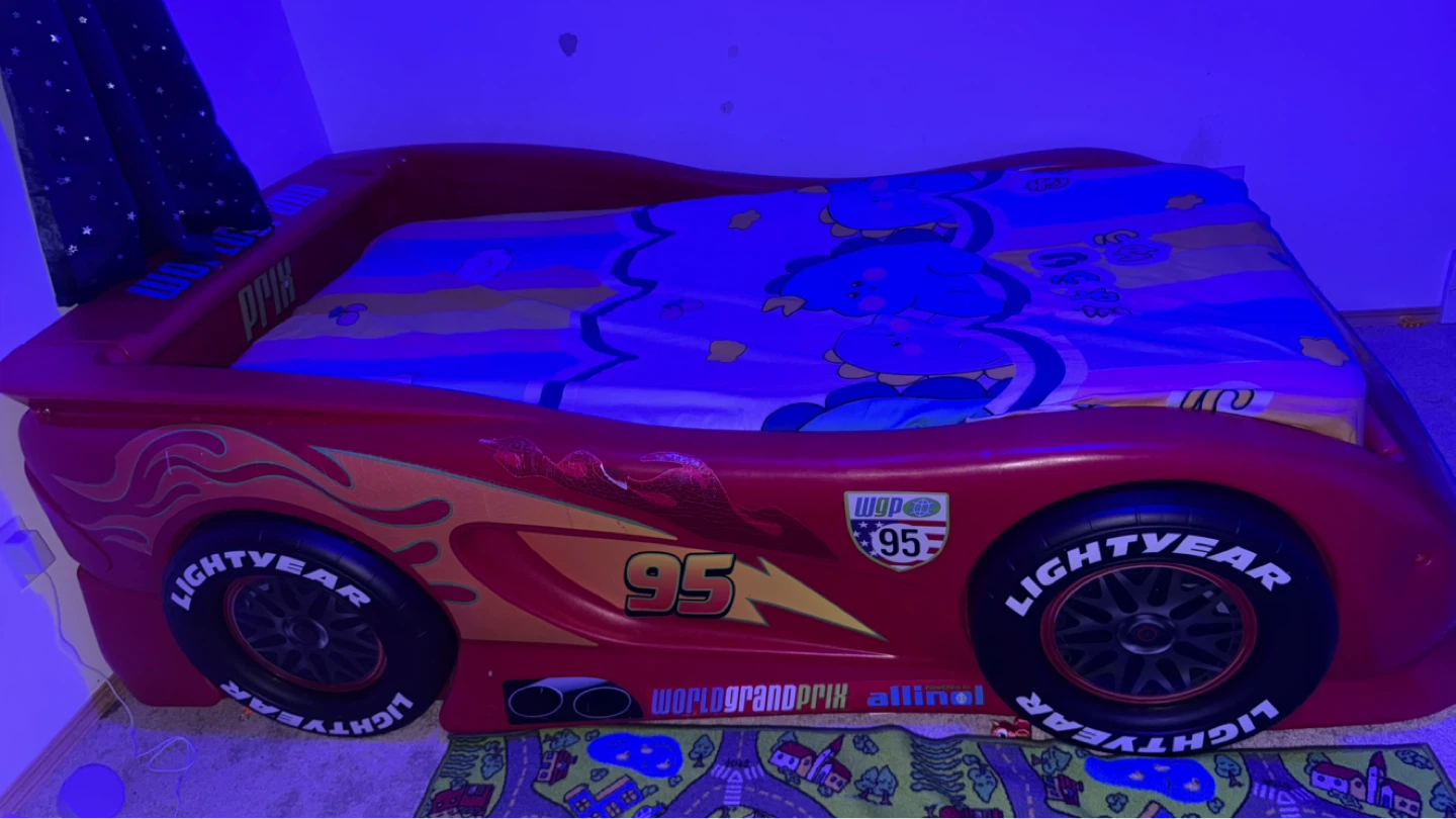 Little Tikes Lightning McQueen Race Car Bed - photo 3