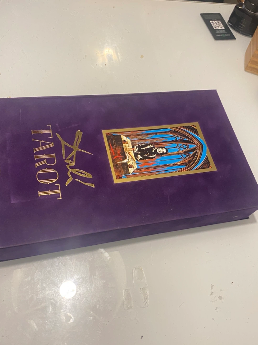 Dali Tarot Box Set with Book - brand new !