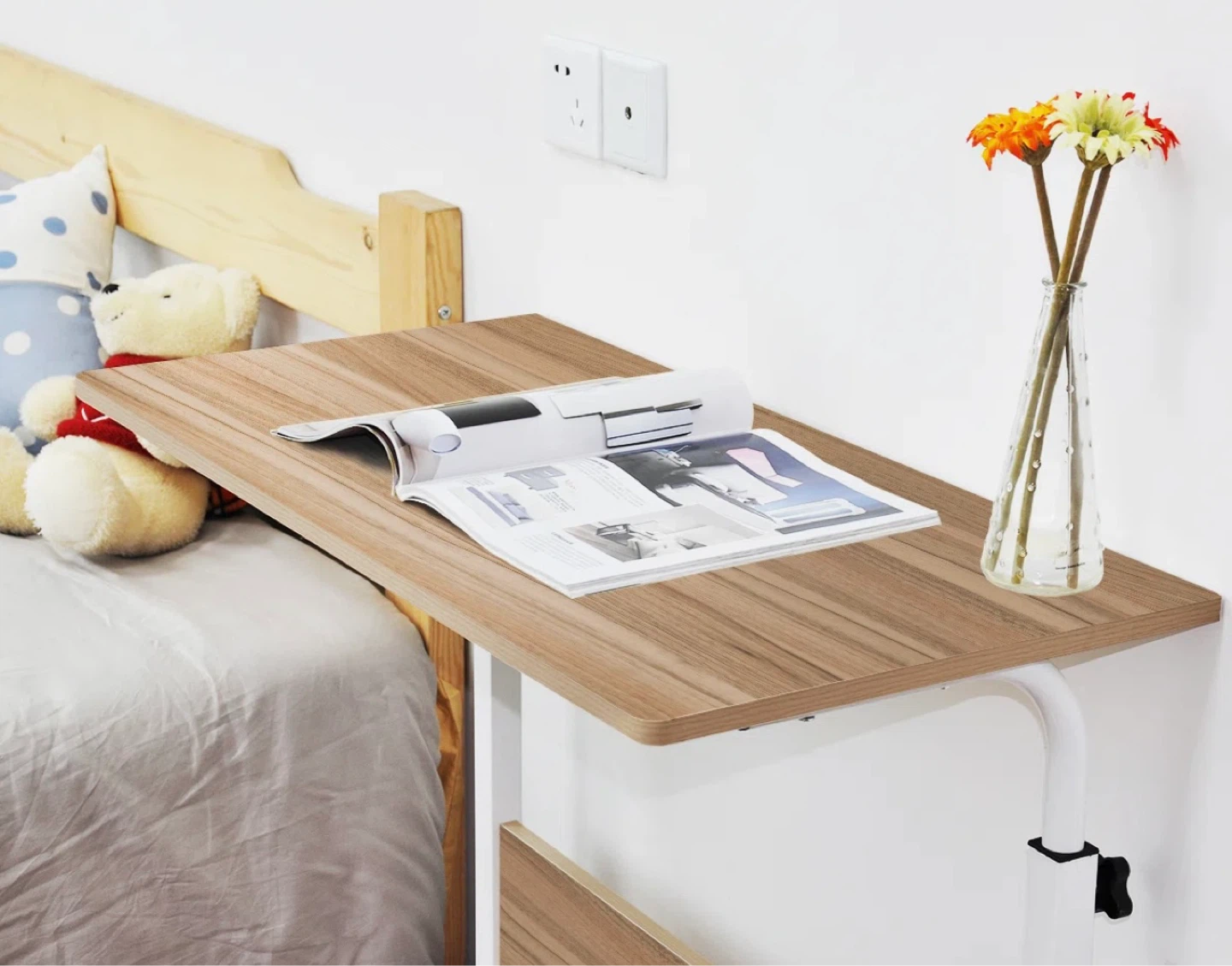 Adjustable Rolling Laptop Table - photo 3