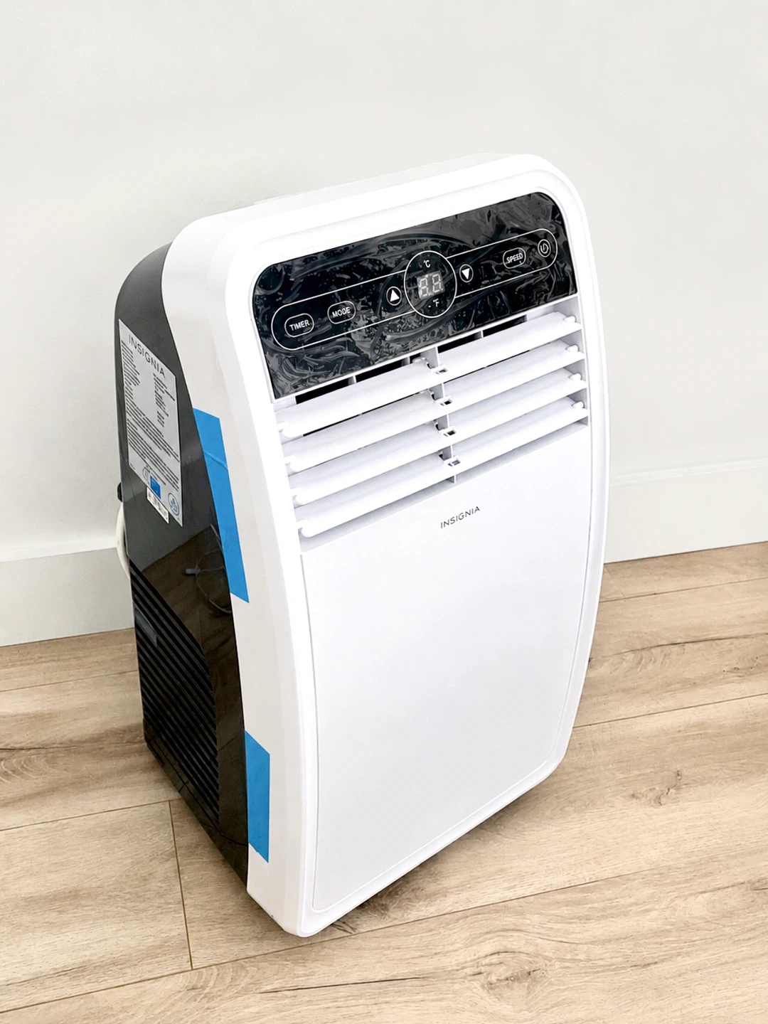 Insignia™ 8,000 BTU Portable Air Conditioner - photo 2
