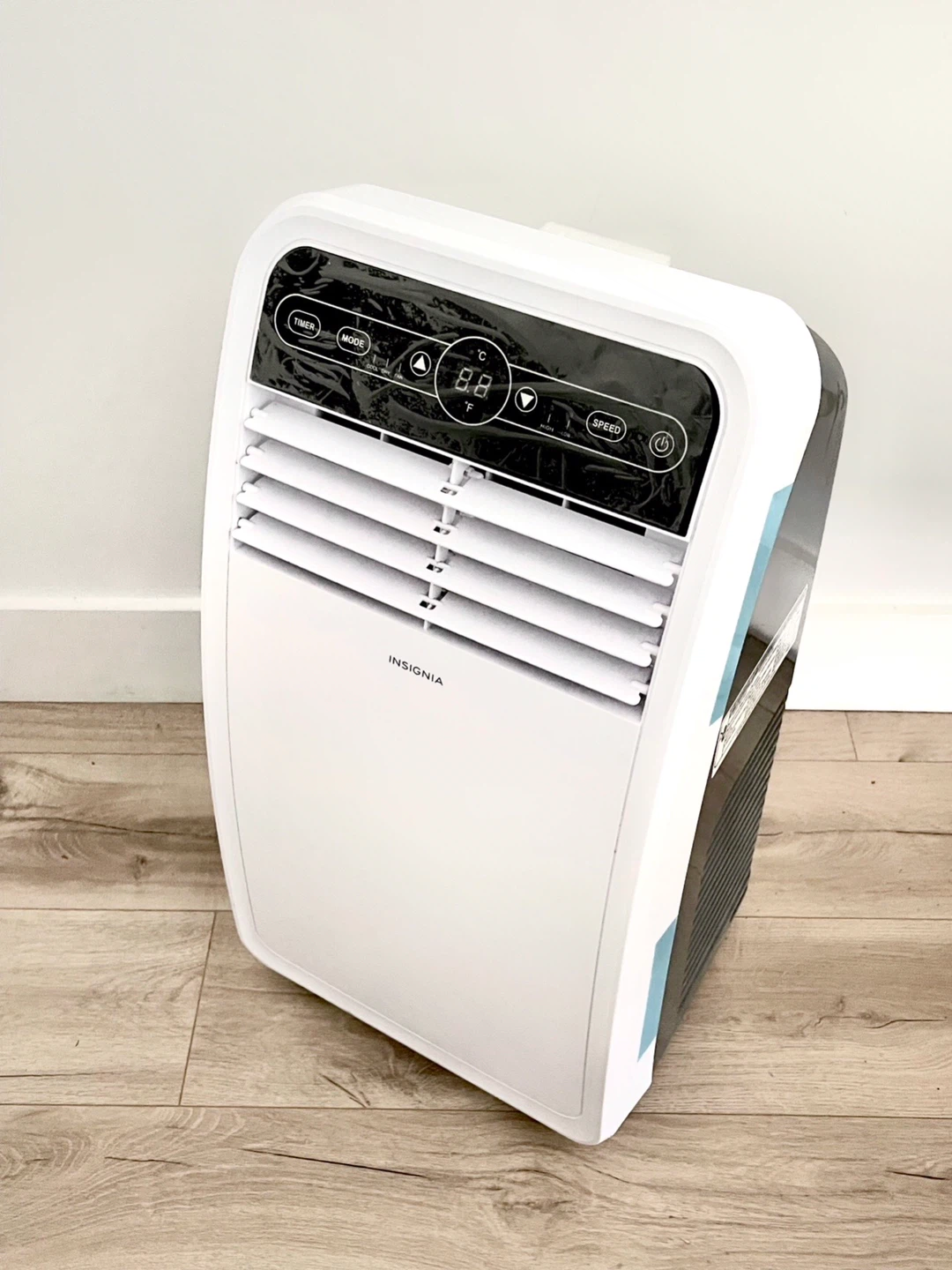 Insignia™ 8,000 BTU Portable Air Conditioner