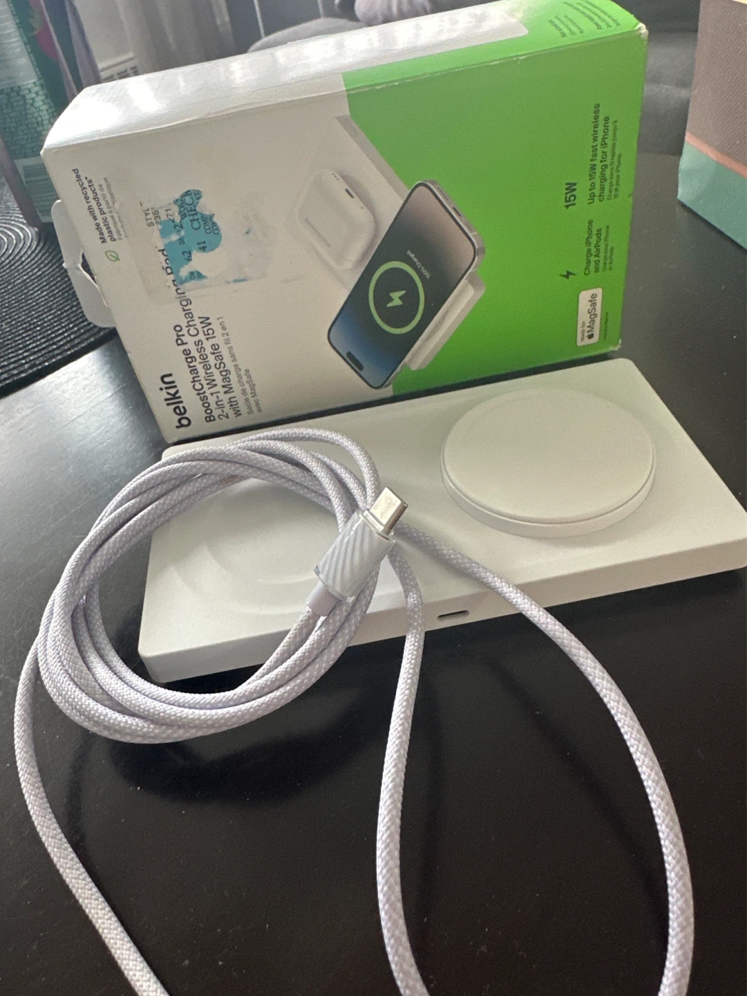 Belkin BoostCharge Pro 2-in-1 Wireless Charger with MagSafe 15W