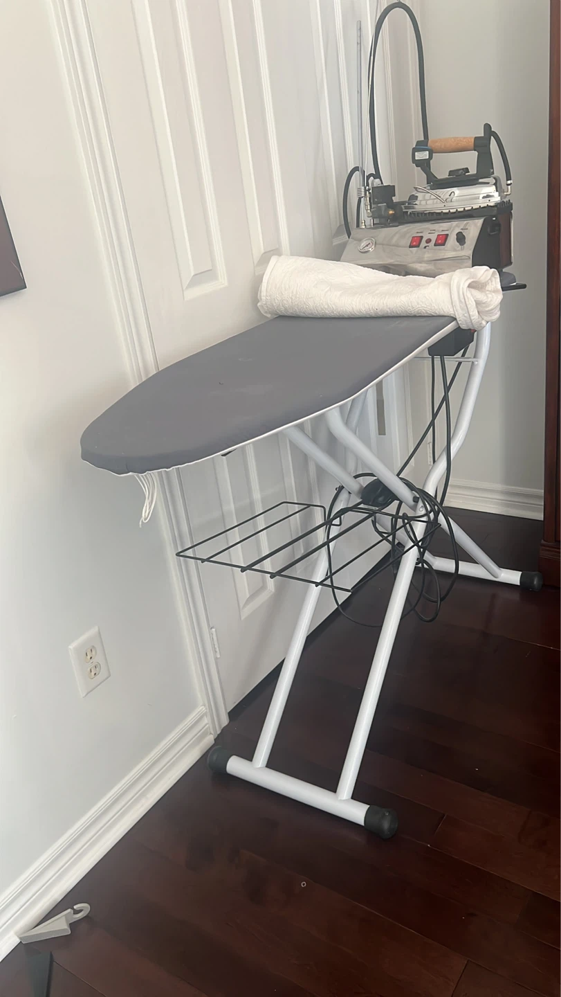 Reliable Steam Ironing System with Board - photo 3