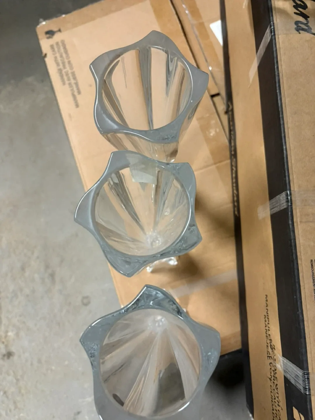 Set of 3 Clear Glass Vases