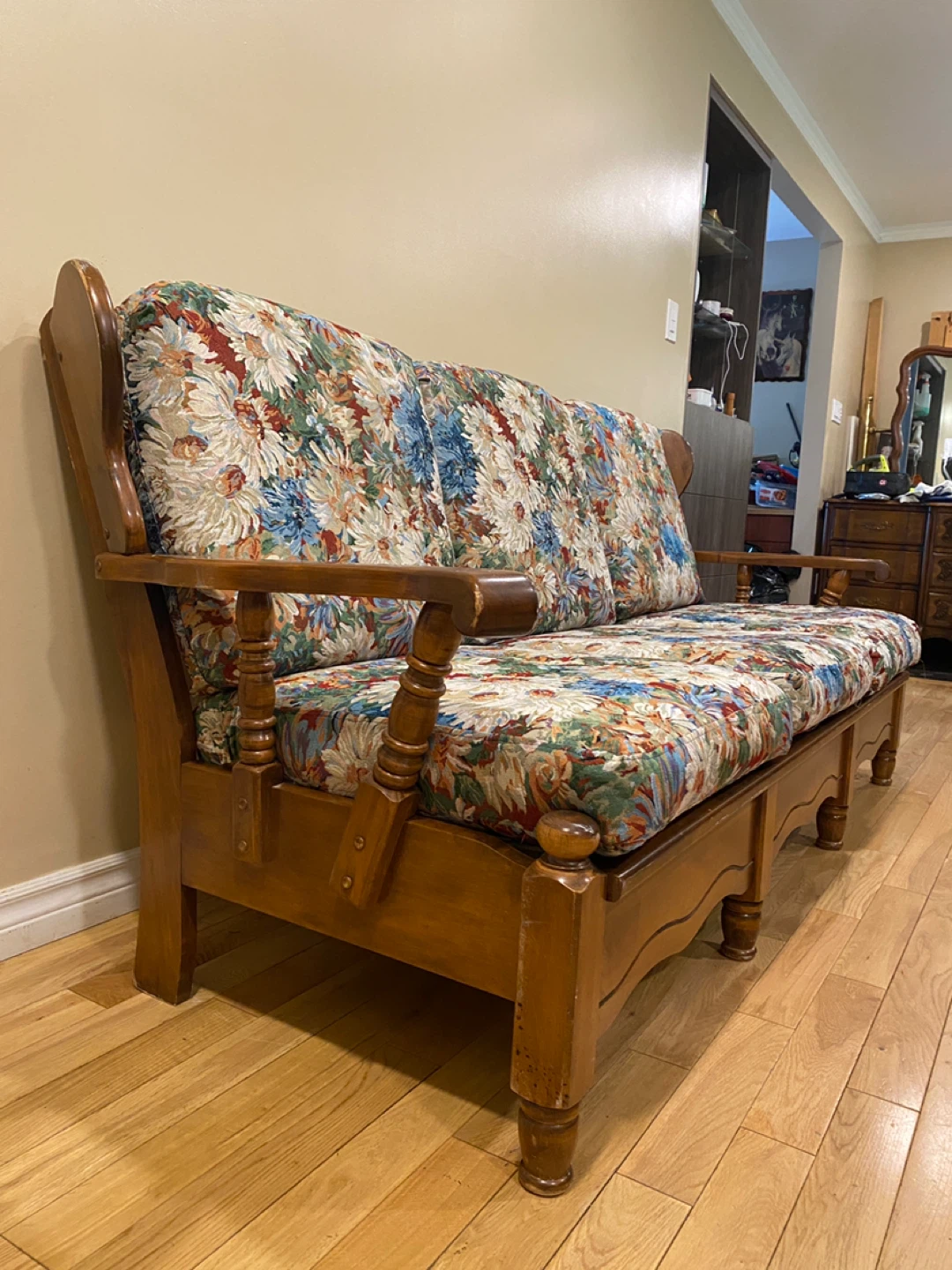 Vintage Bogdon & Gross Maple Wood Colonial Sofa (CAN DELIVER) - photo 5