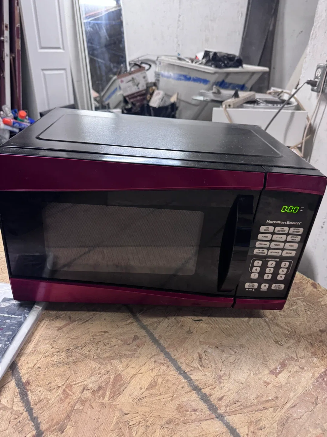 Hamilton Beach Microwave - photo 3