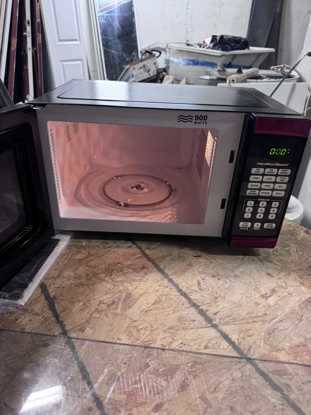 Hamilton Beach Microwave - photo 4